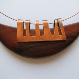 Hřeben- náhrdelník